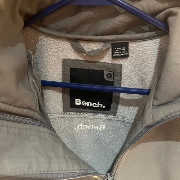 Bench Shell Jacket - Picture 2 of 3